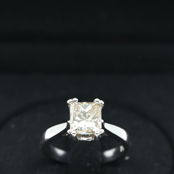 2.03 Carat Princess Cut Champagne Diamond Ring - Picture 3 of 6